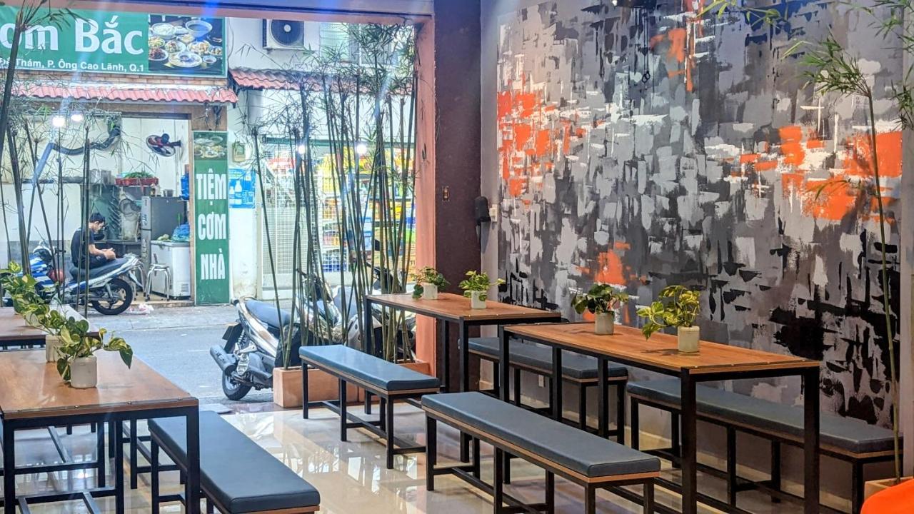 胡志明市 Base Backpackers旅舍 外观 照片