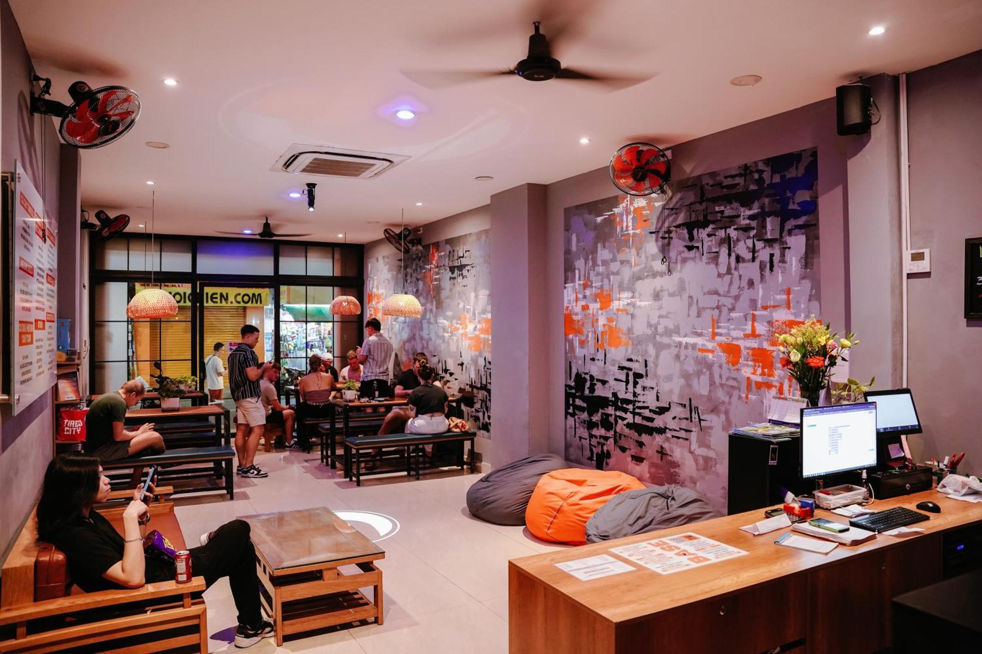 胡志明市 Base Backpackers旅舍 外观 照片